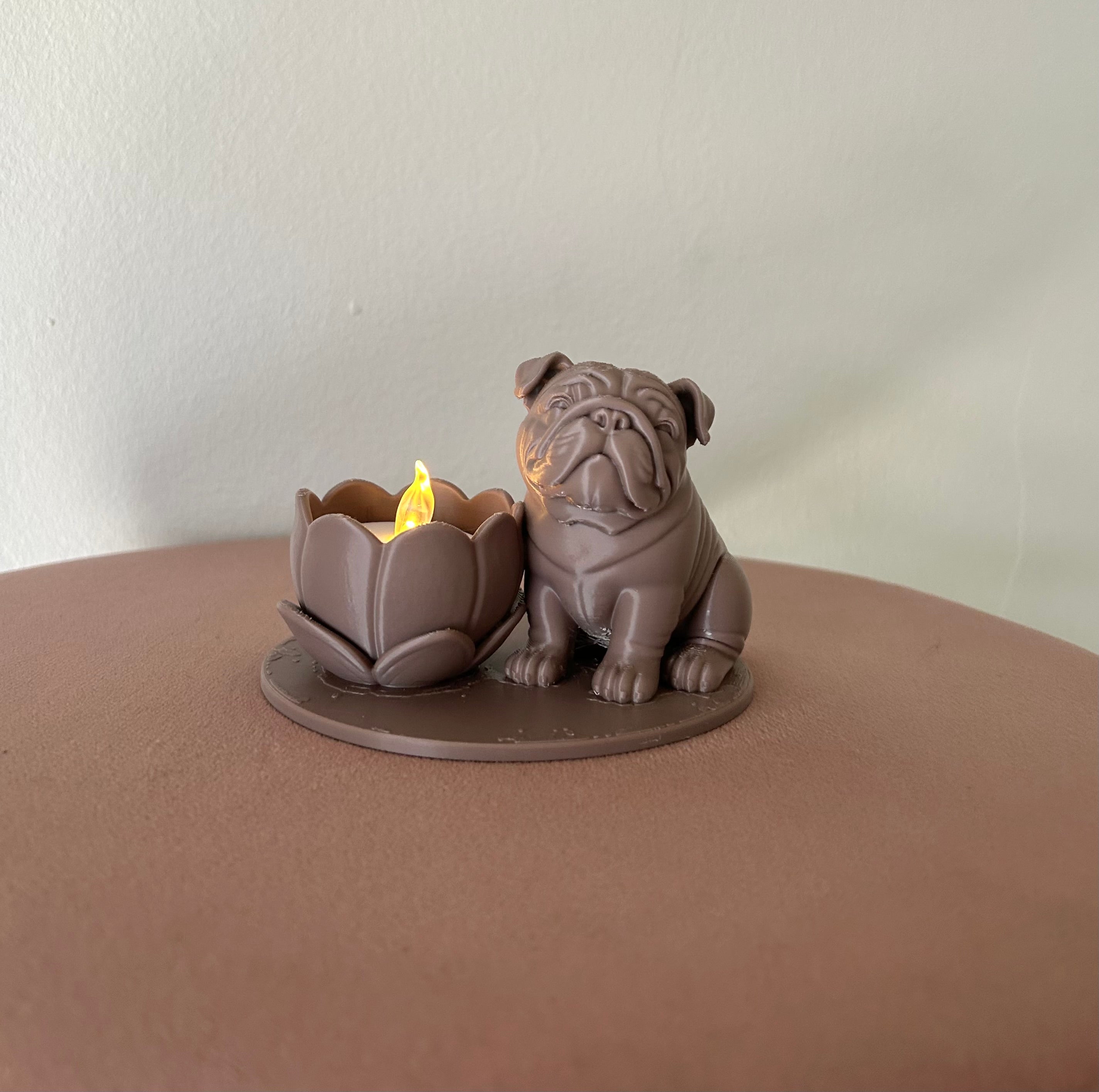 Engelse Bulldog led theelichthouder